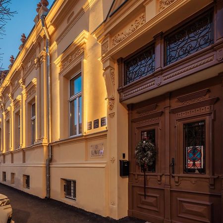 Lavilla Осиек Экстерьер фото